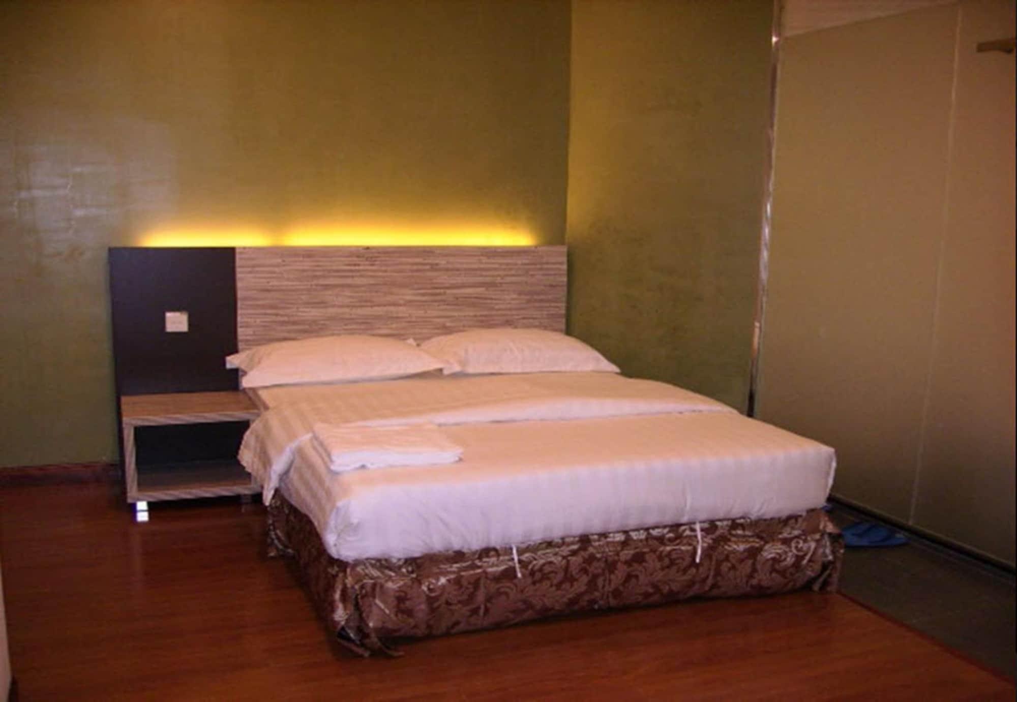 Lbs Hotel Cheras Kültér fotó